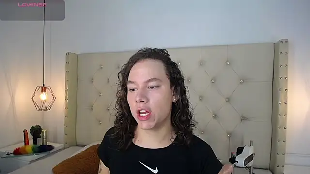 bycandy  online show from 11/11/25, 12:38