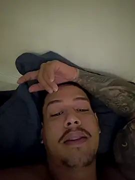 Snapshot of maicon9339 chatting on 11/17/25, 08:47 maicon9339 online show from 11/17/25, 08:47