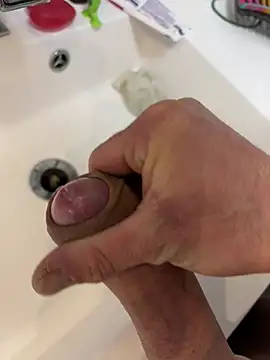 Snapshot of Marcelloxxx88 chatting on 03/05/26, 11:34 Marcelloxxx88 online show from 03/05/26, 11:34