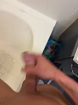 Snapshot of Marcelloxxx88 chatting on 03/17/26, 09:51 Marcelloxxx88 online show from 03/17/26, 09:51