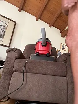 Nataku10 online show from 11/12/25, 08:30