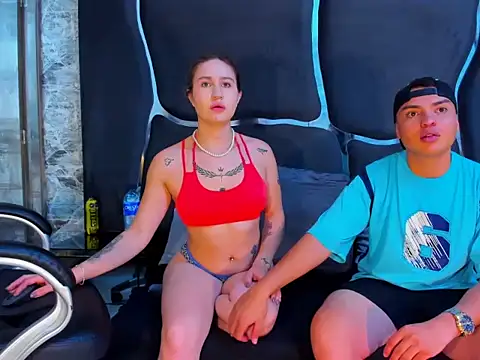 DuoAndLovee online show from 09/18/25, 08:44