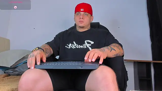 denis munera online show from 10/07/25, 10:56