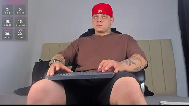 denis munera online show from 02/02/26, 07:45