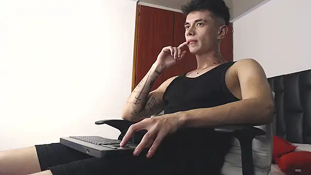 jaico santos online show from 10/23/25, 11:14