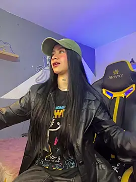 Snapshot of camila1_torres_ chatting on 01/16/26, 07:40 camila1 torres online show from 01/16/26, 07:40