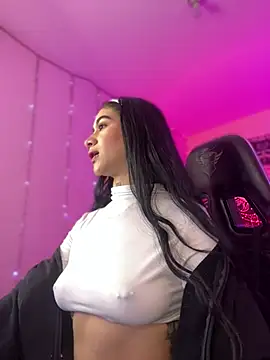 Snapshot of camila1_torres_ chatting on 02/02/26, 06:39 camila1 torres online show from 02/02/26, 06:39