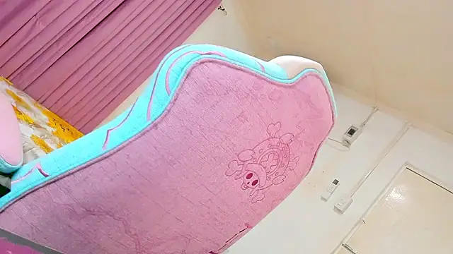 CraveMyCurves online show from 03/03/26, 10:26