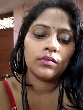 Jasmine Januja online show from 05/15/26, 11:23