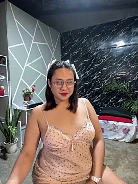 1aquaticangel69 online show from 11/08/25, 02:39