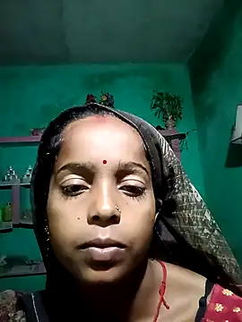 Snapshot of Km_kalpna chatting on 09/26/25, 10:14 Km kalpna online show from 09/26/25, 10:14