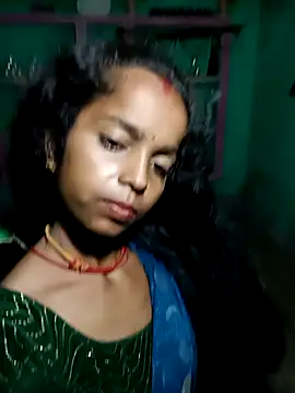 Snapshot of Km_kalpna chatting on 10/09/25, 05:55 Km kalpna online show from 10/09/25, 05:55