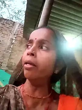 Snapshot of Km_kalpna chatting on 10/19/25, 03:45 Km kalpna online show from 10/19/25, 03:45