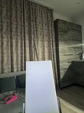 MissOyee online show from 02/03/26, 07:41