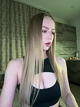 MissOyee online show from 02/19/26, 07:10