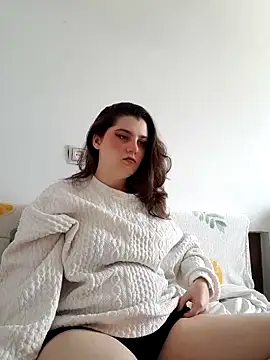 Snapshot of Luna_Moody chatting on 09/28/25, 09:47 Luna Moody online show from 09/28/25, 09:47