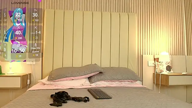 alessia moon1 online show from 03/19/26, 12:42