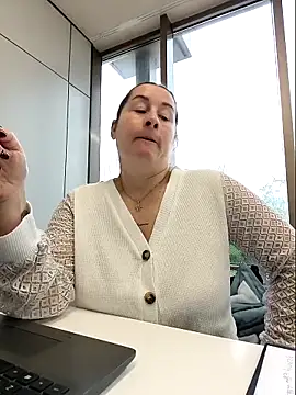 bichota85 online show from 02/02/26, 09:30