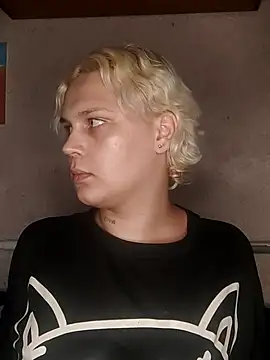 Snapshot of MargoShein chatting on 12/04/25, 11:24 MargoShein online show from 12/04/25, 11:24