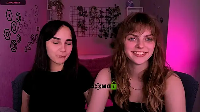 ariana ross7 online show from 06/06/26, 07:40