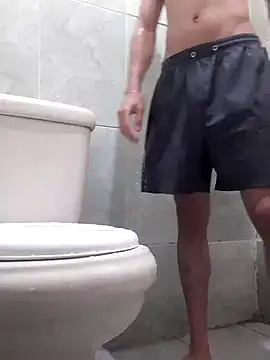 Snapshot of oi_novin2 chatting on 09/16/25, 03:35 oi novin2 online show from 09/16/25, 03:35