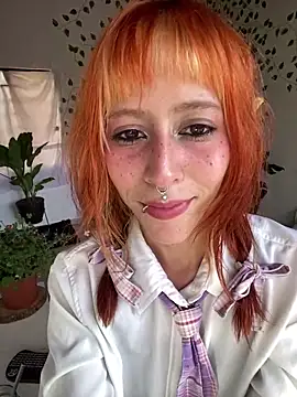 Snapshot of Nymphel1Moth chatting on 09/22/25, 08:55 Nymphel1Moth online show from 09/22/25, 08:55