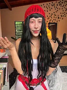 Snapshot of Nymphel1Moth chatting on 11/04/25, 10:20 Nymphel1Moth online show from 11/04/25, 10:20