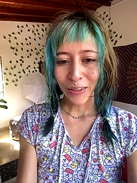 Snapshot of Nymphel1Moth chatting on 11/07/25, 02:39 Nymphel1Moth online show from 11/07/25, 02:39