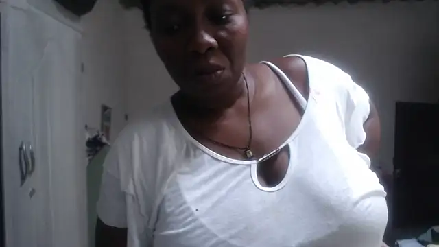 Snapshot of rachelexoticgirl chatting on 05/12/26, 04:26 rachelexoticgirl online show from 05/12/26, 04:26