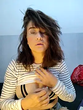 valery506 online show from 10/26/25, 07:09