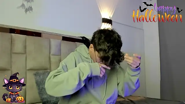 bellmontneon online show from 10/29/25, 11:34