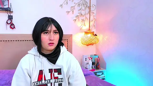 Daphnee-x online show from 09/27/25, 12:10