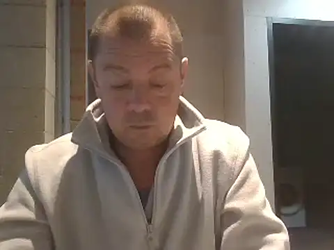 hugoboys4576 online show from 09/16/25, 04:52