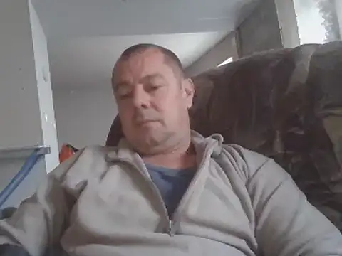 hugoboys4576 online show from 10/22/25, 03:12