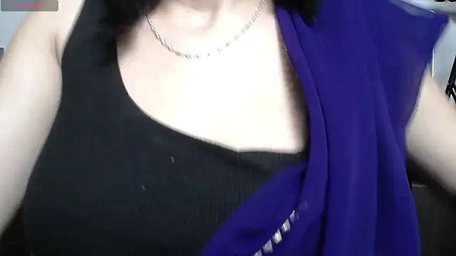 kashvi  online show from 06/18/26, 07:18