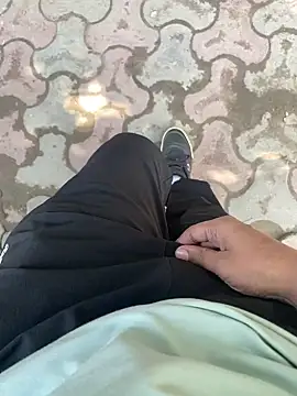 Snapshot of swami_ji chatting on 10/10/25, 06:12 swami ji online show from 10/10/25, 06:12