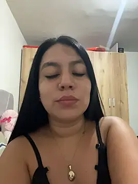 TessaCollinns online show from 11/04/25, 01:38