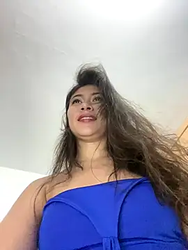 Snapshot of Alice-08 chatting on 11/09/25, 12:31 Alice-08 online show from 11/09/25, 12:31