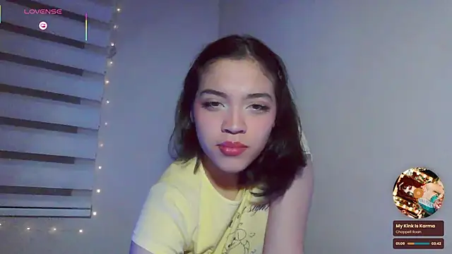  curiouskitten  online show from 11/29/25, 04:15