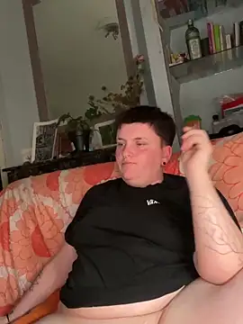 Snapshot of captaine_pioupiou chatting on 10/20/25, 03:34 captaine pioupiou online show from 10/20/25, 03:34