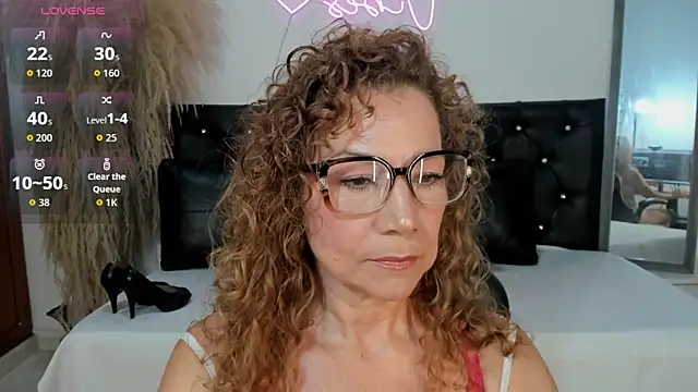 Jademommy  online show from 10/06/25, 03:53