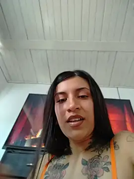 Snapshot of gabii_hardy chatting on 05/23/26, 07:29 gabii hardy online show from 05/23/26, 07:29