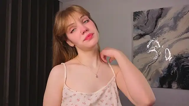 pienaple online show from 11/29/25, 04:04