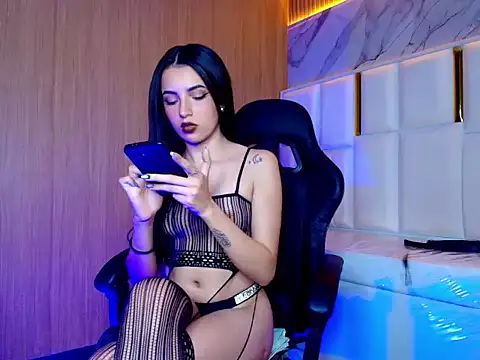 sophiadoll tf online show from 10/17/25, 09:06