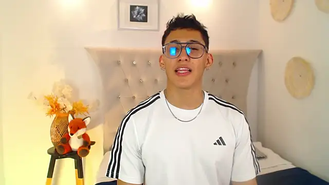 SalvadorFit online show from 10/01/25, 08:48