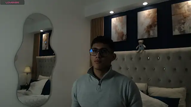 SalvadorFit online show from 03/03/26, 08:15