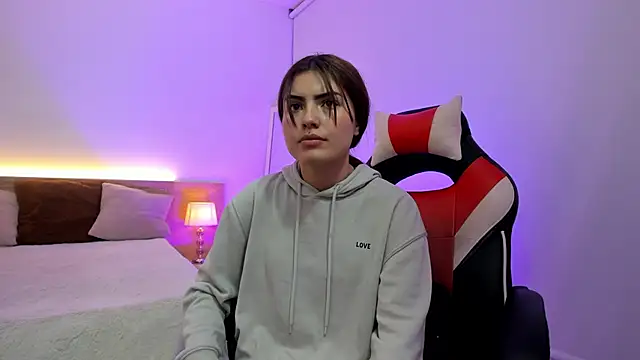 Scarleett Moon online show from 12/03/25, 03:58