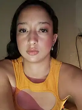 Snapshot of Vale_stone_ chatting on 01/14/26, 03:01 Vale stone online show from 01/14/26, 03:01