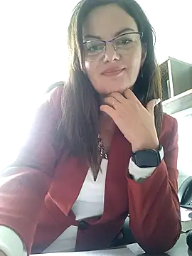 Snapshot of ValeriaLove43211 chatting on 10/09/25, 11:30 ValeriaLove43211 online show from 10/09/25, 11:30