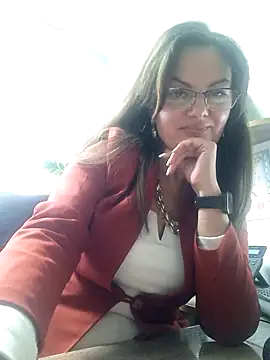 Snapshot of ValeriaLove43211 chatting on 10/10/25, 12:48 ValeriaLove43211 online show from 10/10/25, 12:48